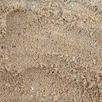 Речной песок, насыпью